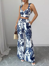 Hazel Blues® | Floral Print Crop Top and Wide Leg Pants Set