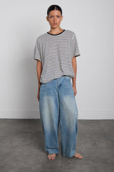 CONTRAST NECK T-SHIRT