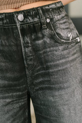 Hazel Blues® | Zenim Printed High Waisted Shorts in Charcoal