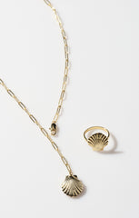 Faithy Jewels Sophie Shell Ring ~ Gold