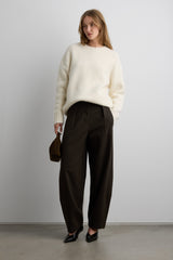 BARREL LEG TROUSER