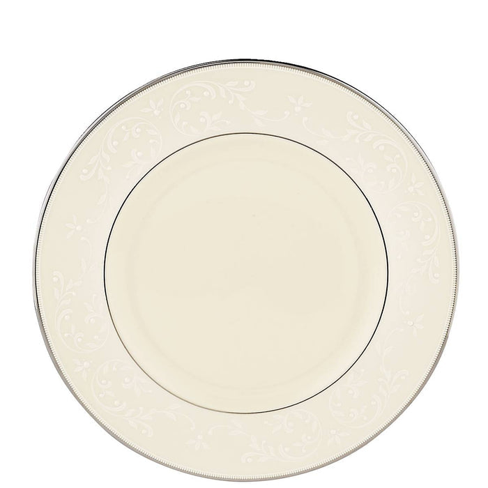 Pearl Innocence™ 9" Accent Plate