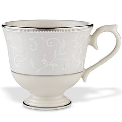 Pearl Innocence™ Teacup