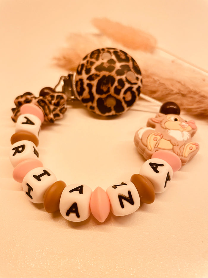 Schnullerkette Hase Leo personalisiert mit Namen Baby Geburt Geschenk